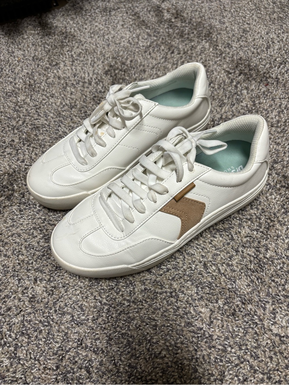Dr. Scholl’s Leather Sneakers
